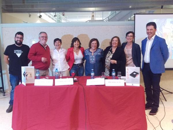 Exposición do Libro ELAS de Aurora Marco