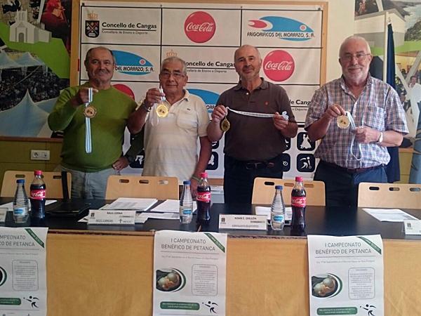 Presentación do primeiro campionato benéfico de petanca