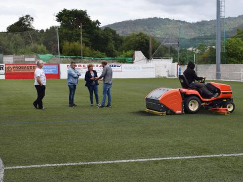 Mantemento correctivo do campo de fútbol municipal