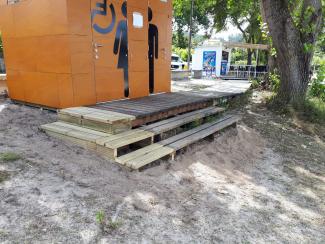 Aseos novos en Menduiña