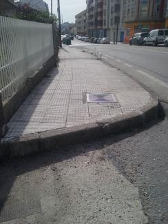 Supresión de barreiras arquitectónicas na Avda. de Vigo